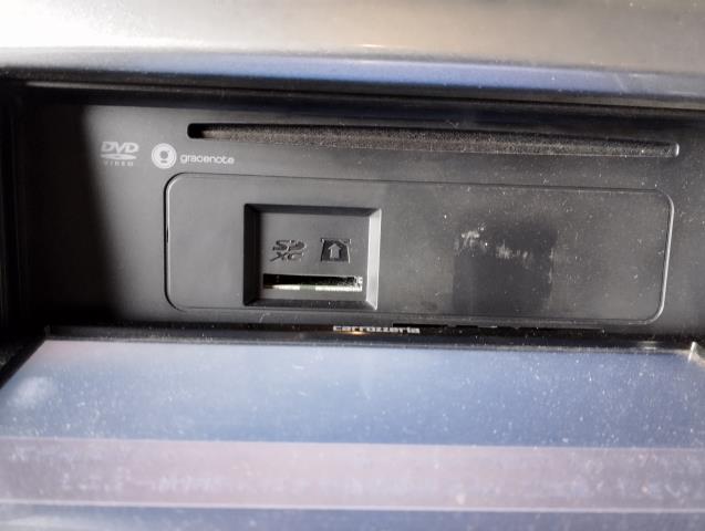 【中古】ソリオ DAA-MA36S カーナビゲーション AVIC-RW901ZS 自社品番250578 ZVR