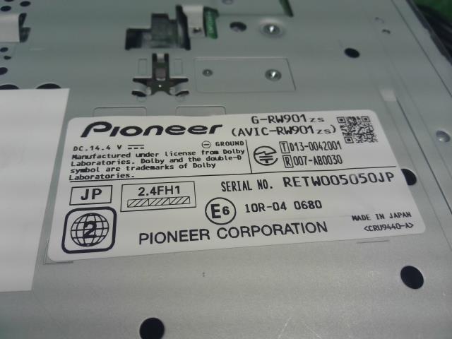 【中古】ソリオ DAA-MA36S カーナビゲーション AVIC-RW901ZS 自社品番250578 ZVR