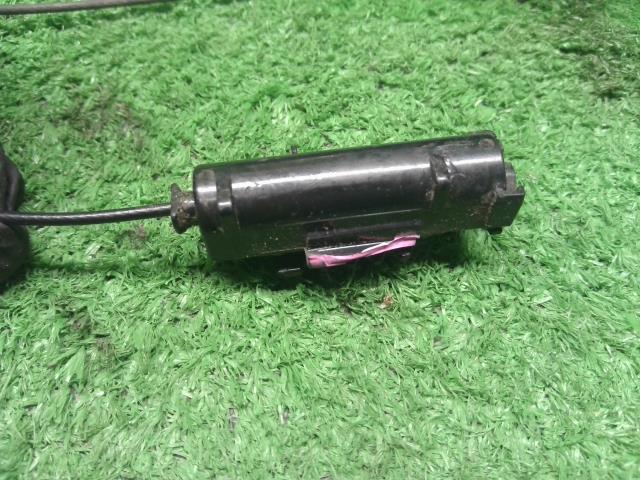 【中古】ソリオ DAA-MA36S 右パワースライドドアモーター  自社品番250578 ZVR