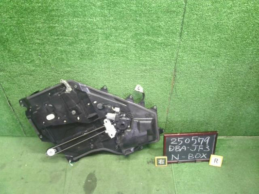 【中古】Ｎ－ＢＯＸ DBA-JF3 右　リア　ドアレギュレータ　モーター  自社品番250579 NH875P