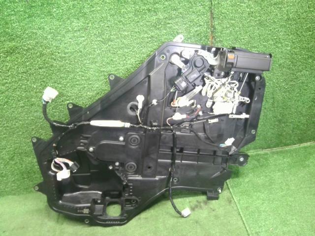 【中古】Ｎ－ＢＯＸ DBA-JF3 右　リア　ドアレギュレータ　モーター  自社品番250579 NH875P