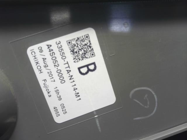 【中古】Ｎ－ＢＯＸ DBA-JF3 左　テール　ランプ 　ブレーキランプ　 自社品番250579 NH875P