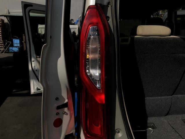 【中古】Ｎ－ＢＯＸ DBA-JF3 左　テール　ランプ 　ブレーキランプ　 自社品番250579 NH875P