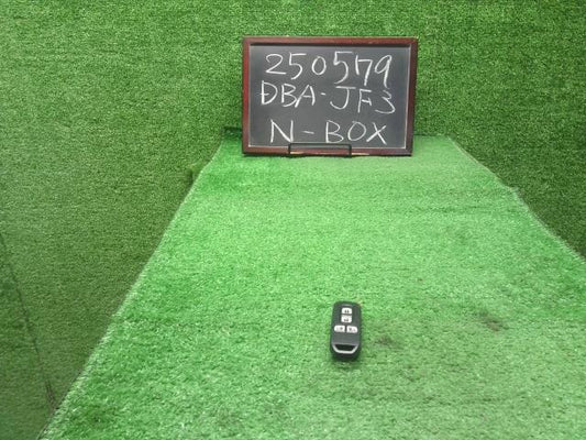 【中古】Ｎ－ＢＯＸ DBA-JF3 キーレス　リモコン  自社品番250579 NH875P