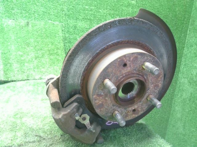 【中古】ｅＫワゴン DBA-H82W 右　フロント　ナックル　ハブ　 3870A026 自社品番250582 X42