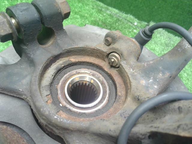 【中古】ｅＫワゴン DBA-H82W 左　フロント　ナックル　ハブ　 3870A025 自社品番250582 X42