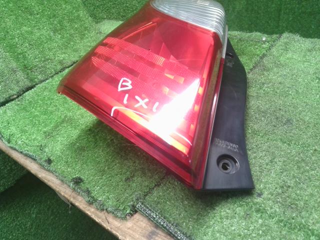 【中古】アルト DBA-HA25S 左テールランプ ブレーキランプ　35670-64L00 自社品番250592 Z2S