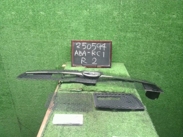 【中古】Ｒ２ ABA-RC1 ラジエーターフロントグリル 91123KG010 自社品番250594 02C