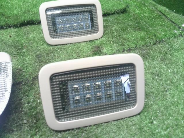 【中古】Ｒ２ ABA-RC1 ルームランプ 84601AG0200R 自社品番250594 02C