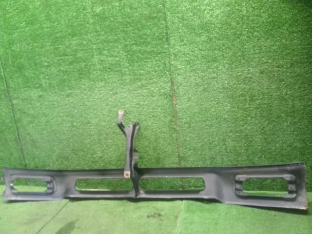 【中古】ランドクルーザープラド Q-LJ78G フロントパネル フロントエンドパネル 53903-60020 自社品番250598 183