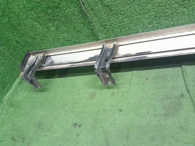 【中古】ランドクルーザープラド Q-LJ78G 右サイドステップ  自社品番250598 183