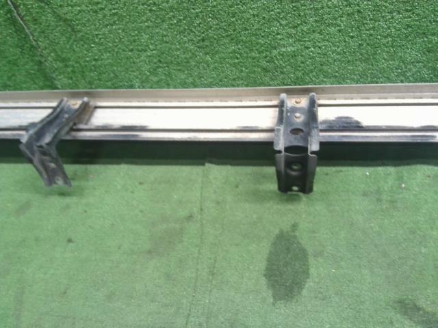 【中古】ランドクルーザープラド Q-LJ78G 右サイドステップ  自社品番250598 183