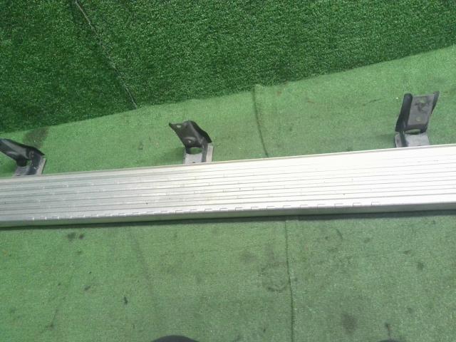 【中古】ランドクルーザープラド Q-LJ78G 左サイドステップ  自社品番250598 183