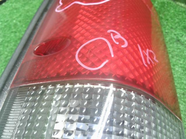 【中古】ランドクルーザープラド Q-LJ78G 左テールランプ 81560-60310 自社品番250598 183