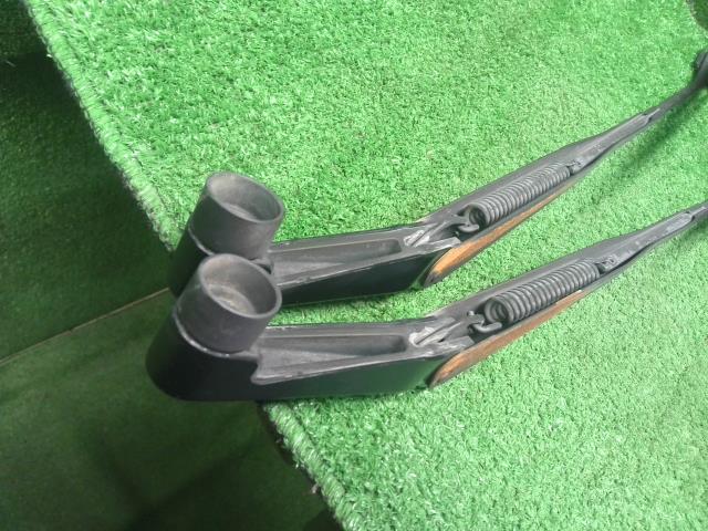 【中古】ランドクルーザープラド Q-LJ78G フロント　ワイパーアーム 左右セット  85190-90K02 自社品番250598