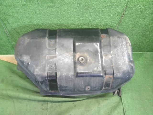 【中古】ランドクルーザープラド Q-LJ78G 燃料タンク　フューエルタンク　 77100-60280 自社品番250598 183