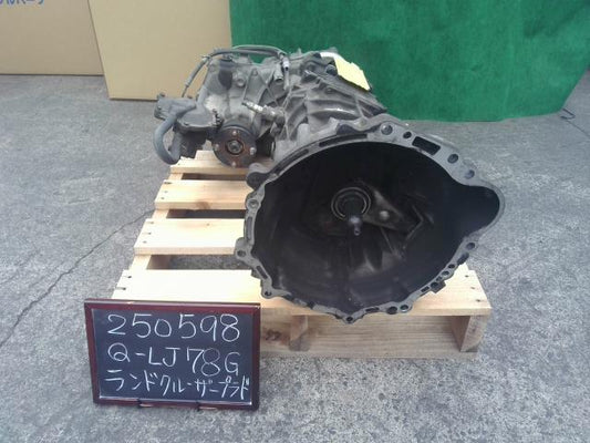【中古】ランドクルーザープラド Q-LJ78G マニュアル　ミッション　 33030-60830 自社品番250598 183