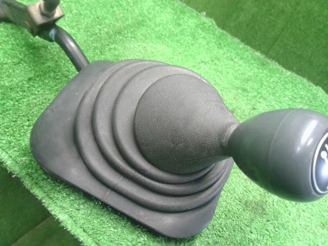 【中古】ランドクルーザープラド Q-LJ78G トランスファー　切替　レバー 36308-60120 自社品番250598 183