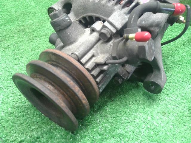 【中古】ランドクルーザープラド Q-LJ78G オルタネーター ダイナモ 27060-54030 自社品番250598 183