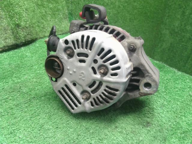 【中古】ランドクルーザープラド Q-LJ78G オルタネーター ダイナモ 27060-54030 自社品番250598 183
