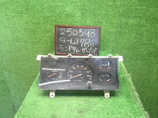 【中古】ランドクルーザープラド Q-LJ78G スピードメーター  自社品番250598 183