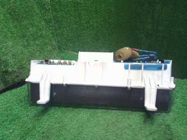 【中古】ランドクルーザープラド Q-LJ78G スピードメーター  自社品番250598 183