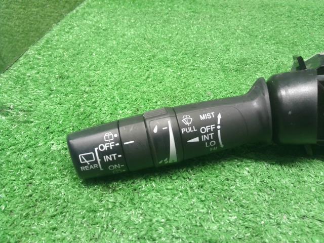 【中古】Ｎ－ＢＯＸ DBA-JF1 ワイパースイッチ 35256-T0A-J11 自社品番250599 NH624P