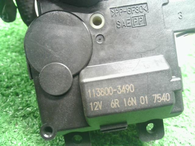 【中古】Ｎ－ＢＯＸ DBA-JF1 エアコン サーボモーター 79350-TY0-941 自社品番250599 NH624P