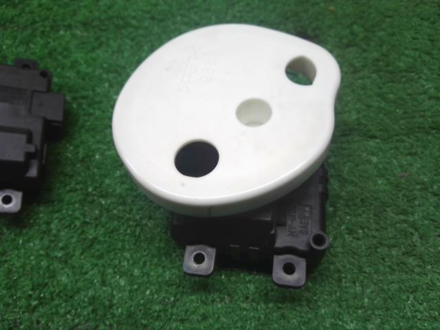 【中古】Ｎ－ＢＯＸ DBA-JF1 エアコン サーボモーター 79350-TY0-941 自社品番250599 NH624P