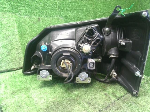 【中古】ハイゼット EBD-S510P 右　ヘッドランプ　ヘッドライト　 81130-B5130 自社品番250602 W19