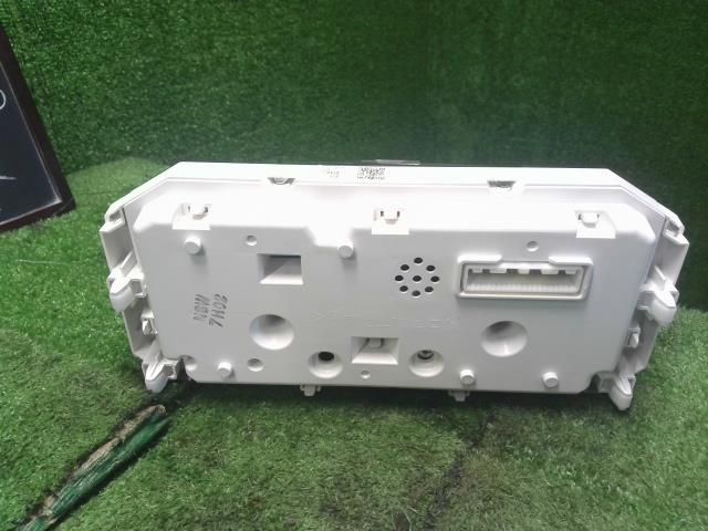 【中古】ハイゼット EBD-S510P スピードメーター 83800-B5442 自社品番250602 W19