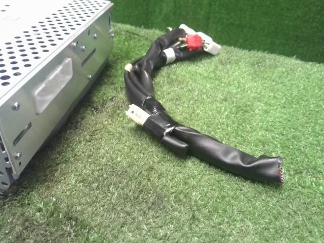 【中古】ムーヴコンテ DBA-L585S オーディオ 86180-B2400-B0 自社品番250603 T23