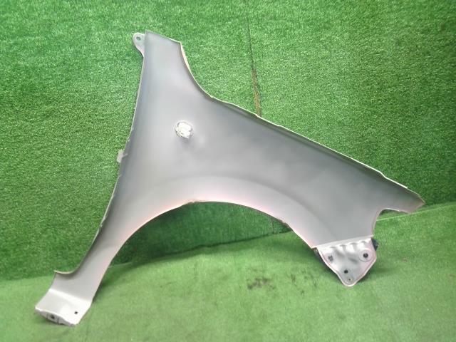 【中古】ミラココア DBA-L675S 左 フロント フェンダー 53812-B2531 自社品番250605 R65