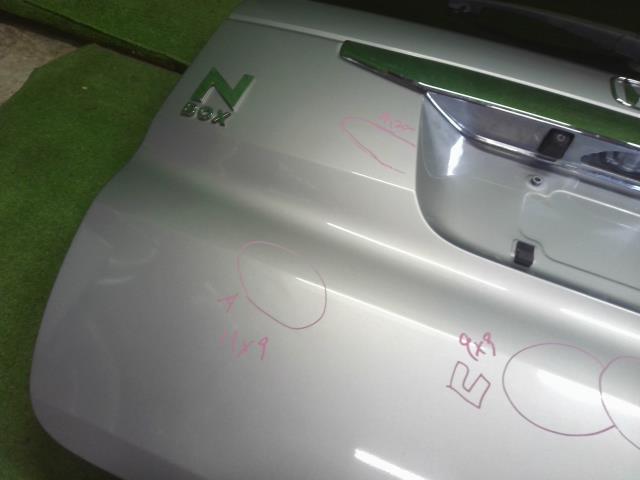 【中古】Ｎ－ＢＯＸ DBA-JF3 バックドア テールゲート リアハッチ  自社品番250606 NH830M