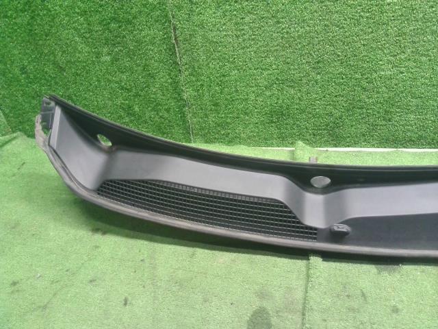 【中古】Ｎ－ＢＯＸ DBA-JF3 カウルトップパネル  自社品番250606 NH830M