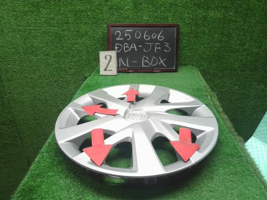 【中古】Ｎ－ＢＯＸ DBA-JF3 14インチ　ホイールキャップ　No2  自社品番250606 NH830M