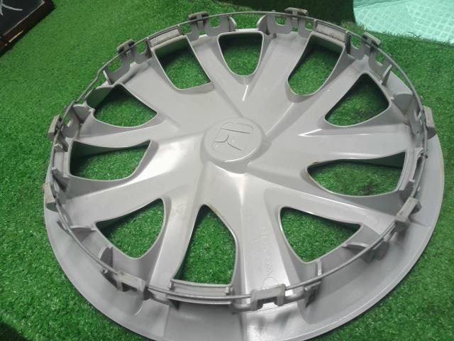 【中古】Ｎ－ＢＯＸ DBA-JF3 14インチ　ホイールキャップ　No2  自社品番250606 NH830M
