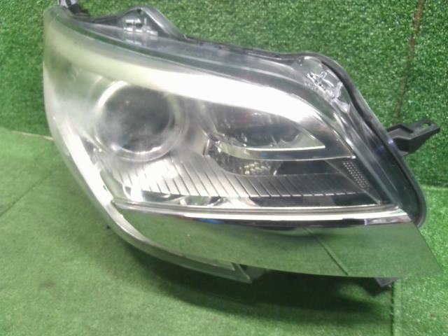 【中古】ｅＫスペース DBA-B11A 右ヘッドランプ　ヘッドランプ 8301C680 自社品番250607 W13