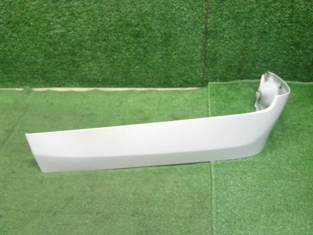 【中古】ｅＫスペース DBA-B11A 右 スライド レール カバー  自社品番250607 W13