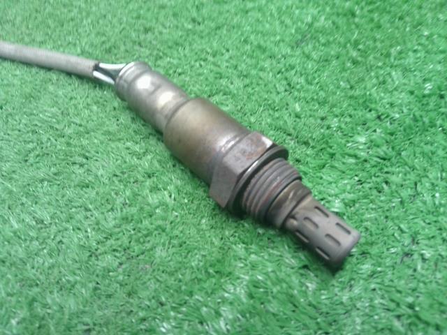 【中古】ｅＫスペース DBA-B11A オーツー O2センサー  自社品番250607 W13