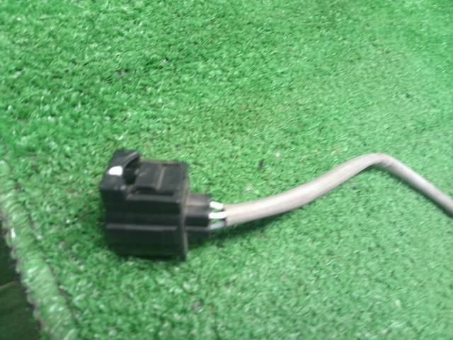 【中古】ｅＫスペース DBA-B11A オーツー O2センサー  自社品番250607 W13