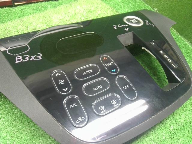 【中古】ｅＫスペース DBA-B11A 　エアコン スイッチ　Ａ／Ｃスイッチパネル 7820A930XA 自社品番250607 W13
