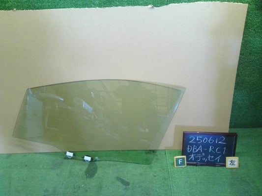 【中古】オデッセイ DBA-RC1 左 フロント ドアガラス  自社品番250612 NH731P