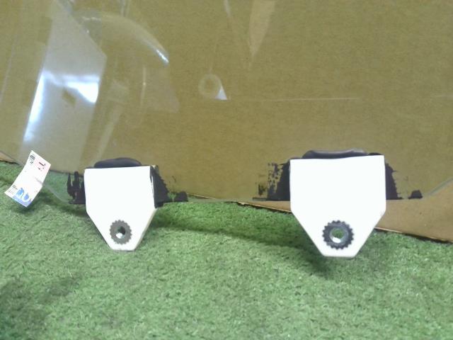 【中古】オデッセイ DBA-RC1 左 フロント ドアガラス  自社品番250612 NH731P