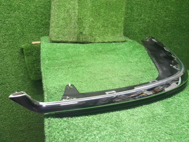 【中古】オデッセイ DBA-RC1 リバンパー用 モール メッキ  自社品番250612 NH731P
