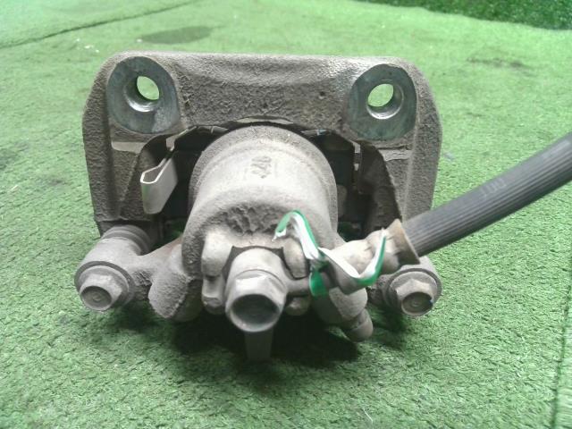 【中古】オデッセイ DBA-RC1 右　リア　ブレーキ　キャリパー  自社品番250612 NH731P