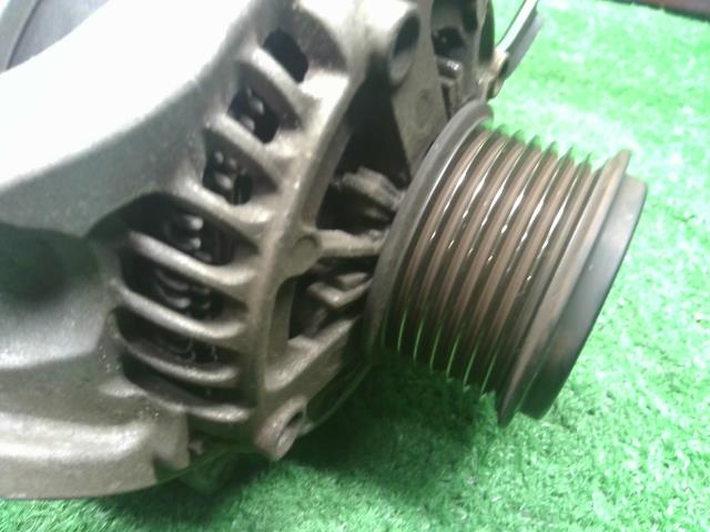 【中古】オデッセイ DBA-RC1 オルタネーター  自社品番250612 NH731P