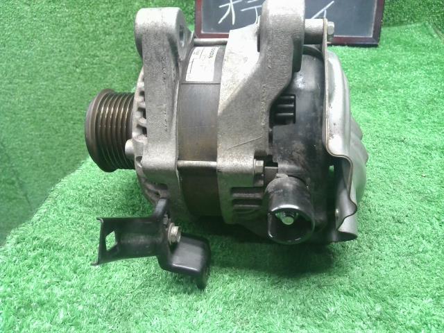 【中古】オデッセイ DBA-RC1 オルタネーター  自社品番250612 NH731P