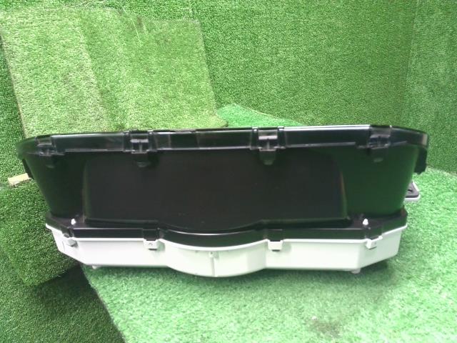 【中古】オデッセイ DBA-RC1 スピードメーター  自社品番250612 NH731P
