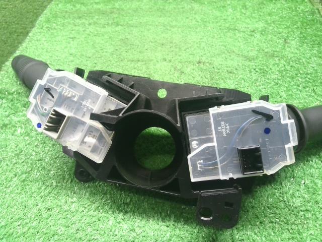 【中古】オデッセイ DBA-RC1 ディマースイッチ ウインカー ワイパー レバー  自社品番250612 NH731P